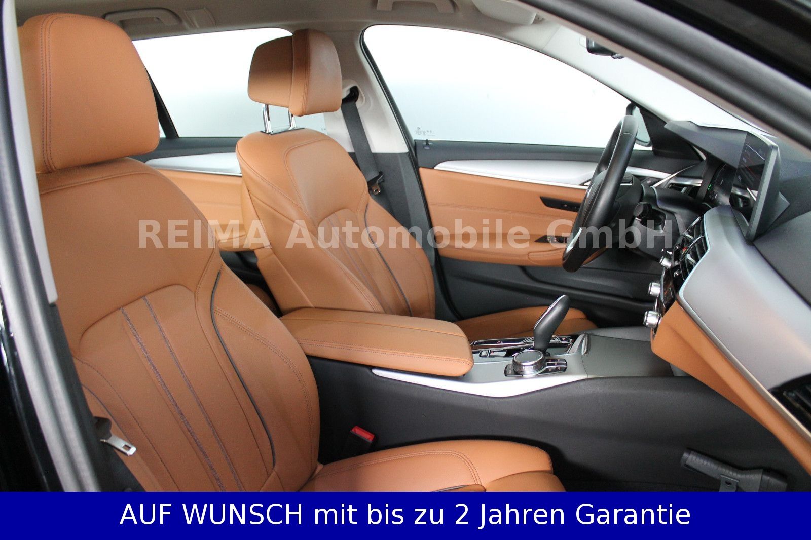 Fahrzeugabbildung BMW 520i  Touring Automatik, LED, Leder, Navi