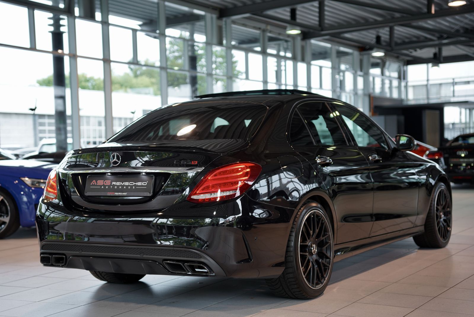 Mercedes Benz C 63 Amg