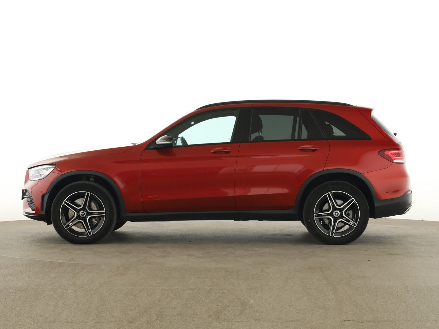 Mercedes-Benz GLC 300 de 4MATIC AMG NIGHT AHK LED DISTR MEMORY foto 4