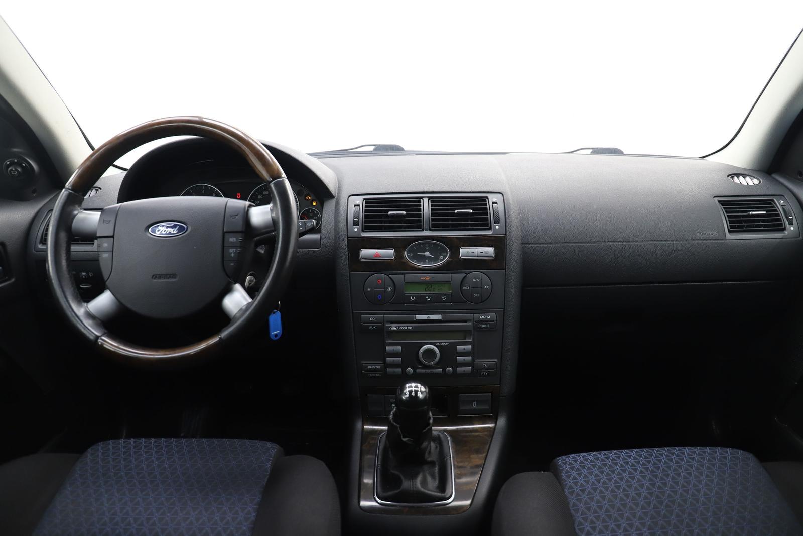 Ford Mondeo 2006 — photo 14