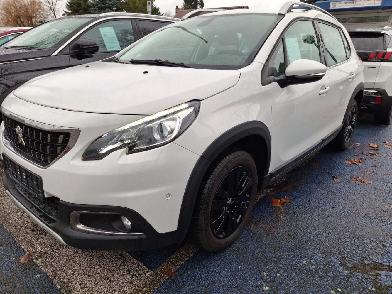 Peugeot 2008 Allure Automatik Navigation
