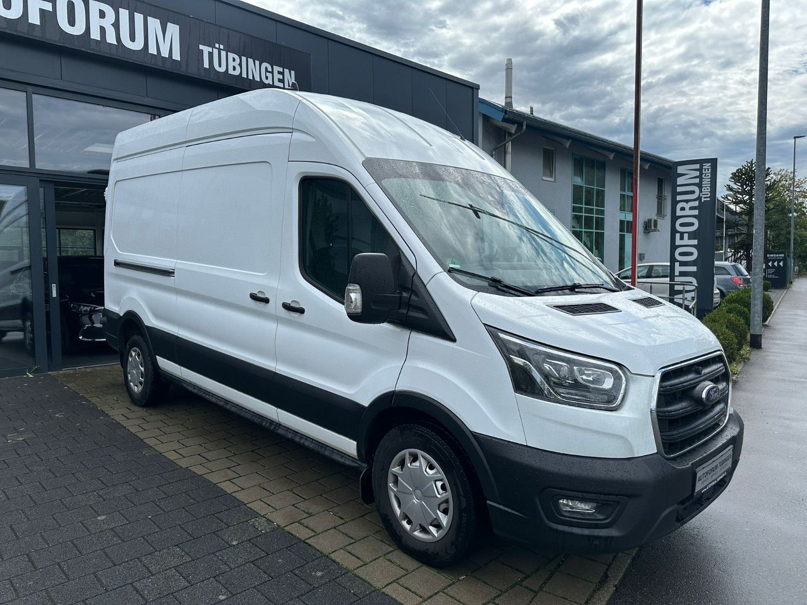 Fahrzeugabbildung Ford TRANSIT 350 L3H3 Automatik*AHK*KLIMA*TEMPO*Bi-XE