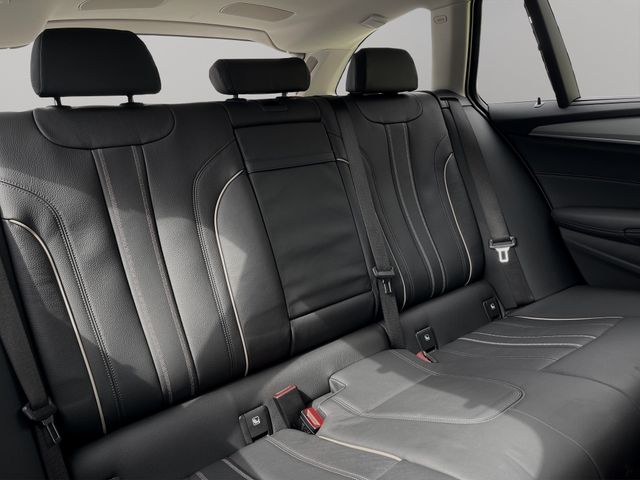 Foto Nummer 13: BMW 530e
