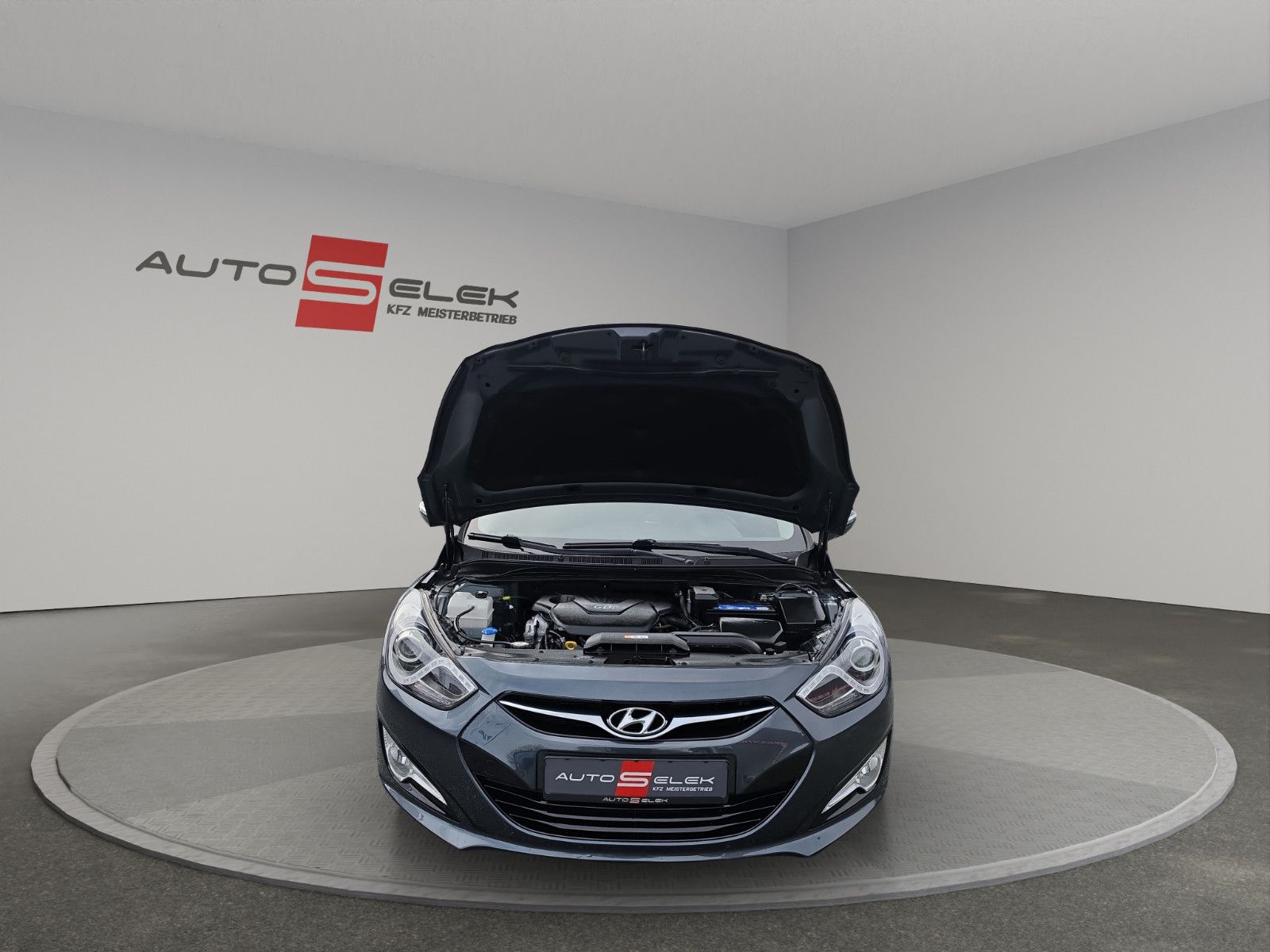 Fahrzeugabbildung Hyundai i40 cw FIFA World Cup Edition