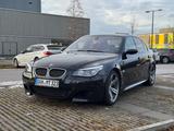 BMW M5 E60 Individual Azuritschwarz S85 V10  - BMW M5: E60