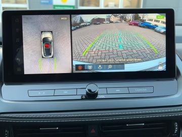 Nissan Qashqai N-Connecta Navi* LED* HUD* Pano* FSH* SH