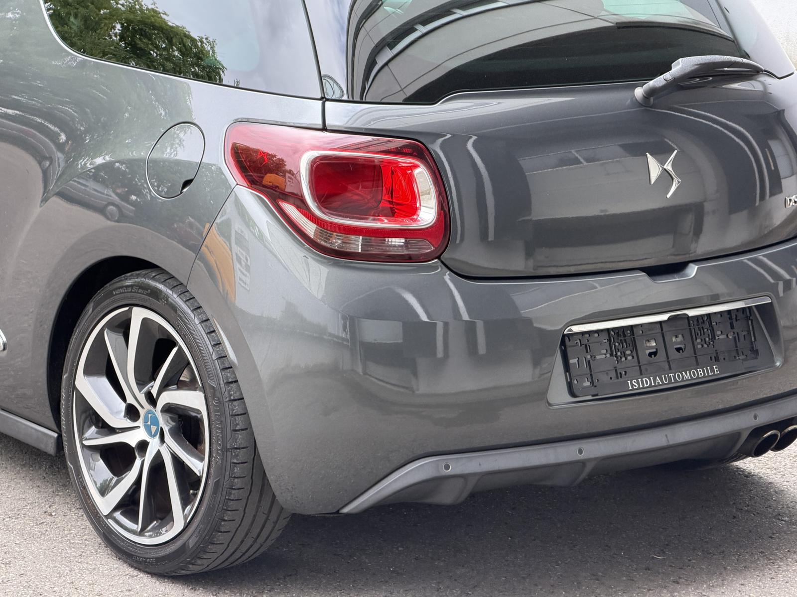 DS Automobiles 3 Sport Chic THP 165 LED Navi Rü-Kamera Tempomat