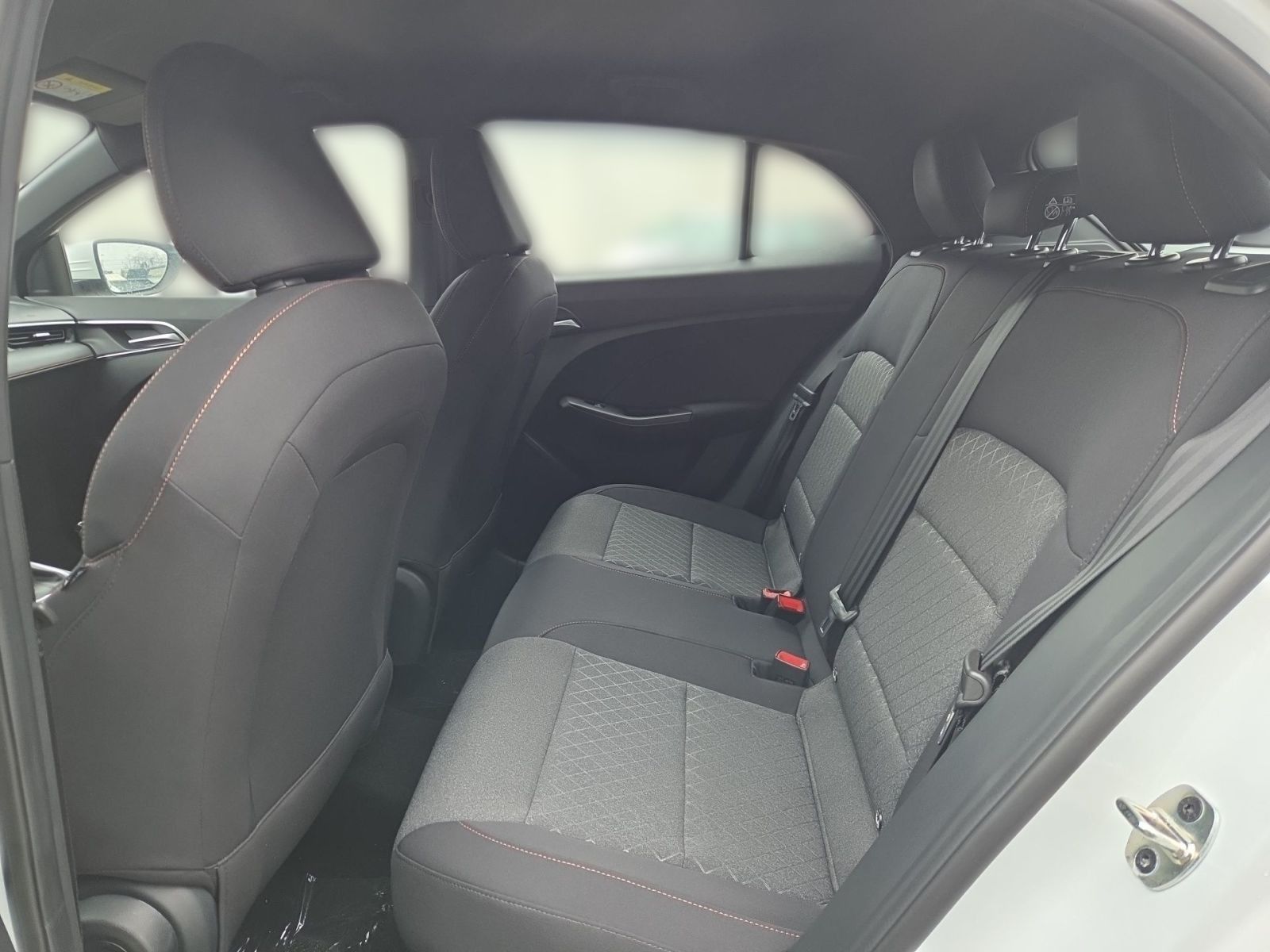 Fahrzeugabbildung MG MG3 1.5 Standard 116 PS Handschalter *NAVI*KAMER