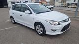 Hyundai i30 CW 1.4 Comfort - Hyundai i30 Comfort mit Benzin-Antrieb