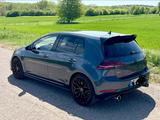 Volkswagen Golf 7 GTI DSG Performance Facelift - Volkswagen Golf: Dsg 7