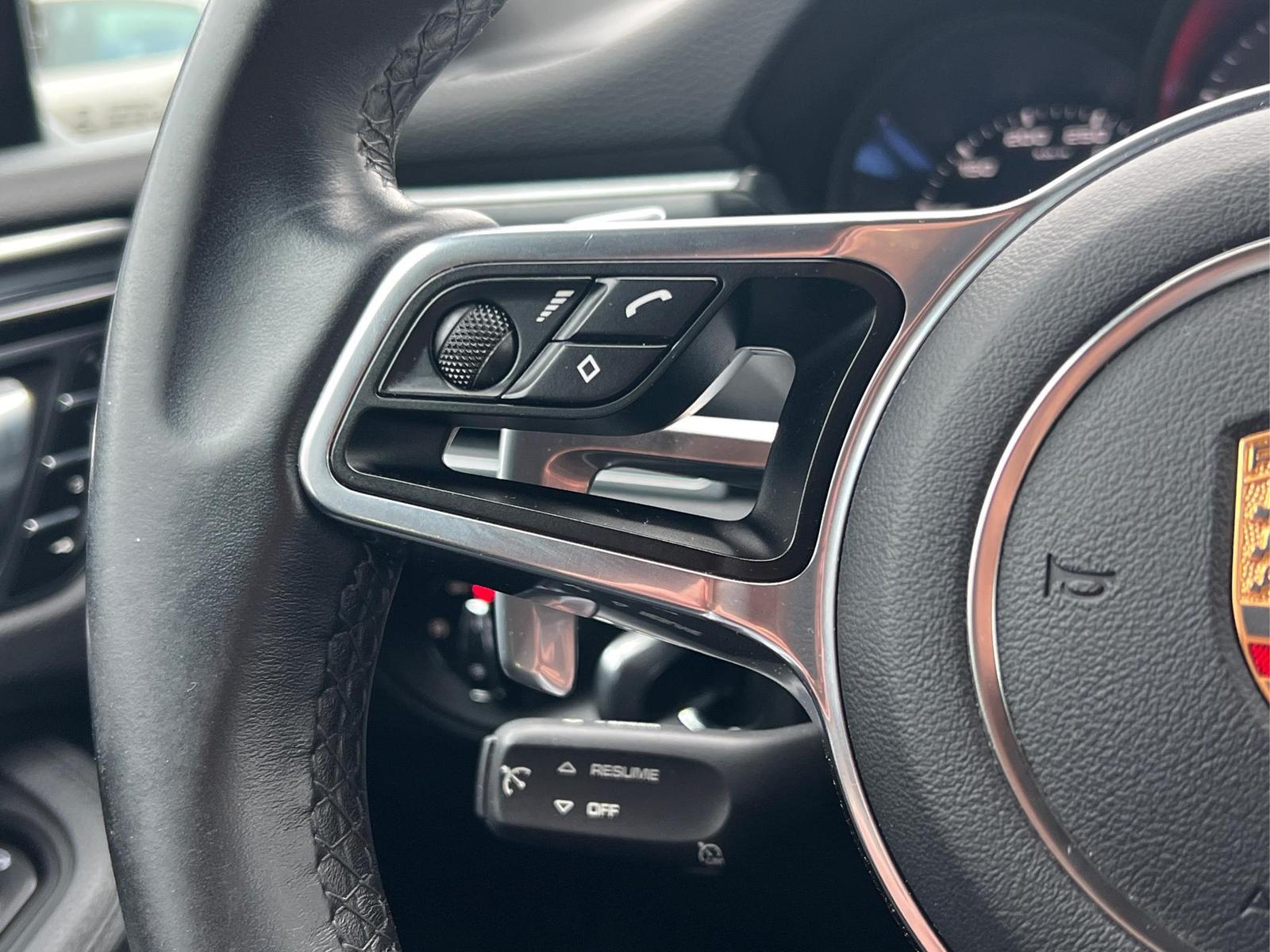 Porsche PCM