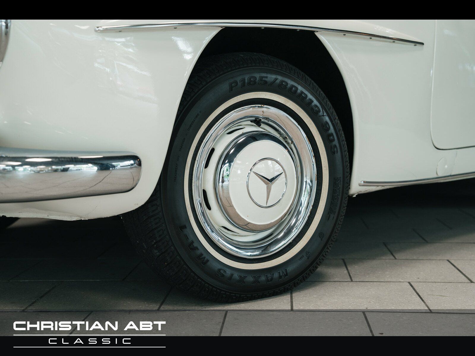 Fahrzeugabbildung Mercedes-Benz 190 SL