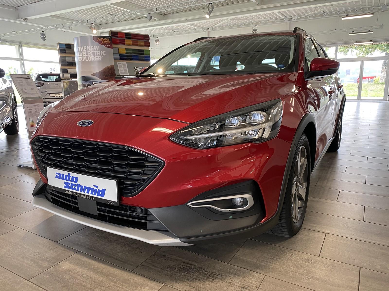 Ford Focus Turnier Active + LED + el. Heckklappe
