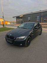 BMW E90 318d LCI Kette neu TÜV neu 8 fach ... - BMW 318 Limousine E90 mit Diesel-Antrieb