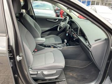 KIA Niro - 11