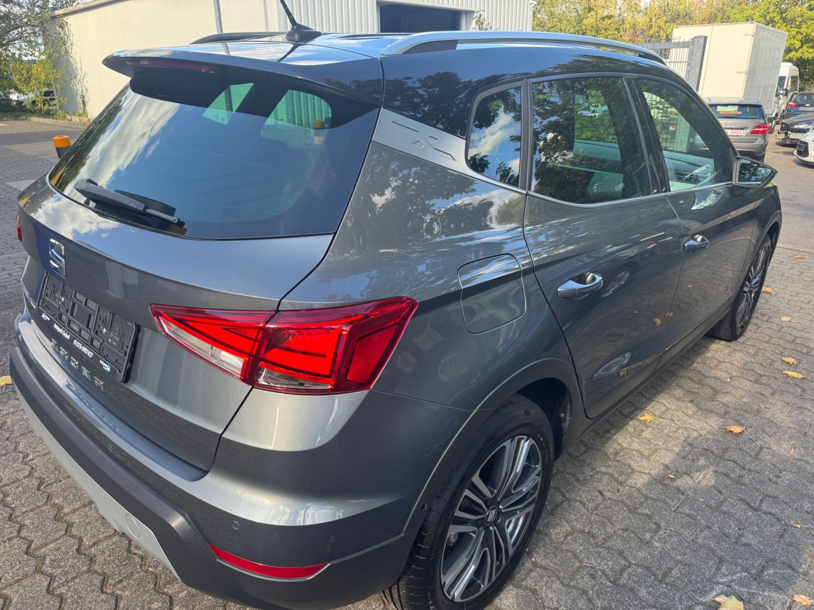 Fahrzeugabbildung SEAT Arona Xcellence LED+Navi+ACC+Lane