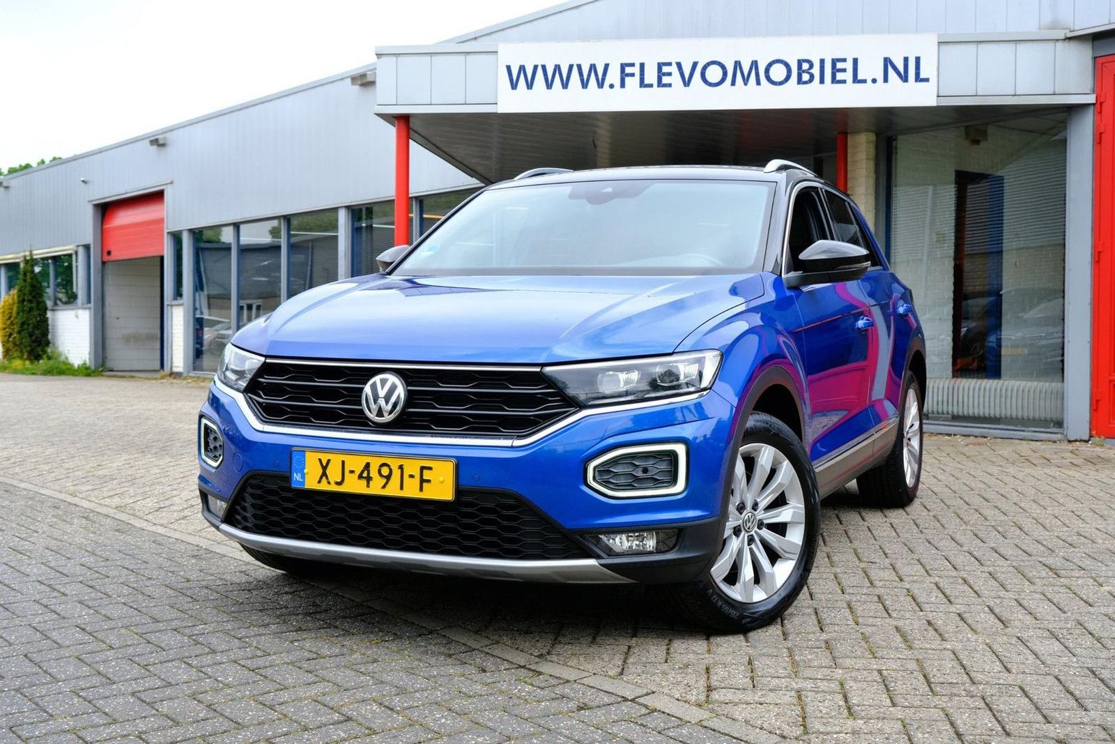Volkswagen T-Roc 1.0 TSI Sport Navi|Half Leder|CarPlay|Orig