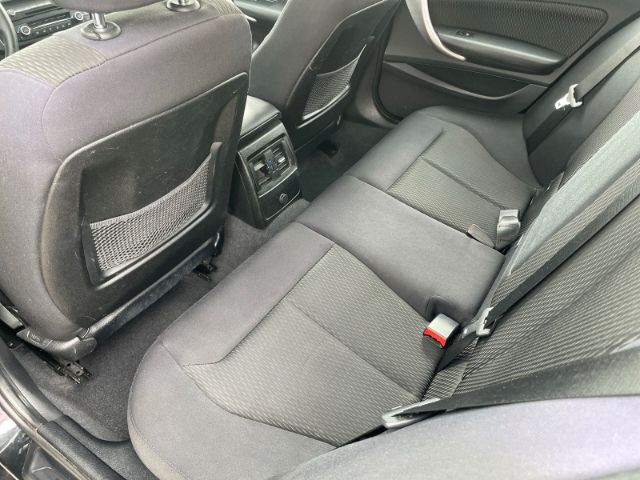 Fahrzeugabbildung BMW 118 d xDrive Navi, AHK, Sitzheizung, Schiebedach