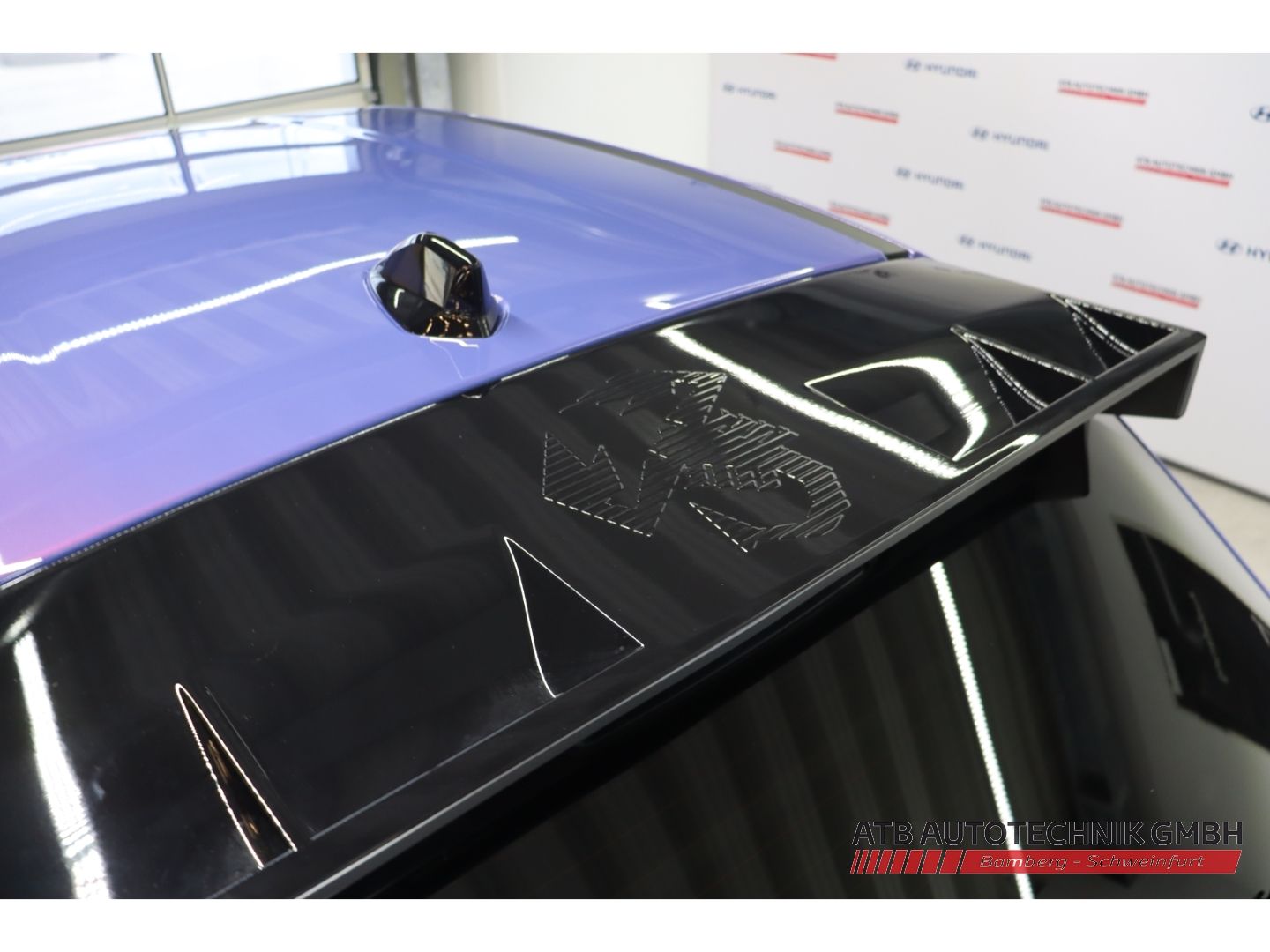 Fahrzeugabbildung Abarth 600e Scorpionissima 280 PS Navi LED PDCv+h Totwi