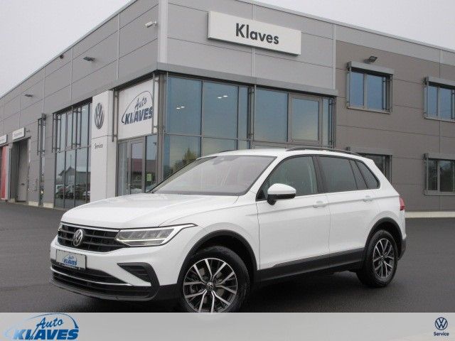 Volkswagen Tiguan Navi AHK ACC LED-Matrix ErgoActiveSitze