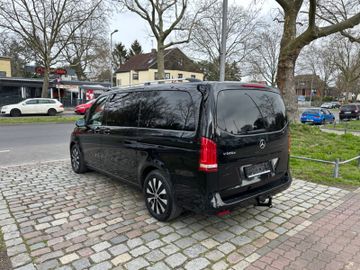 Fahrzeugabbildung Mercedes-Benz V 220d EDITION lang*Panorama*Totwinkel*2500kgAHK