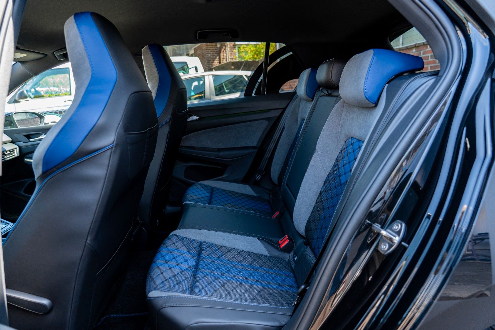 Volkswagen Golf - Bild 8