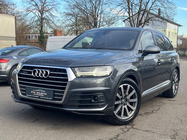 Audi Q7 3.0 TDI Quattro S Line /HEADUP/KEYLESS/MATRIX