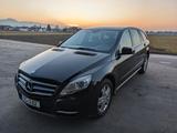 Mercedes-Benz R 350 CDI 4MATIC lang - AHK - 8-fach bereift. - gebrauchte Mercedes-Benz R 350 aus dem Jahr 2012