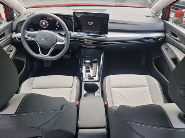 Fahrzeugabbildung Volkswagen Golf 2.0 TDI DSG STYLE AHK NAVI KAMERA SHZ KLIMA