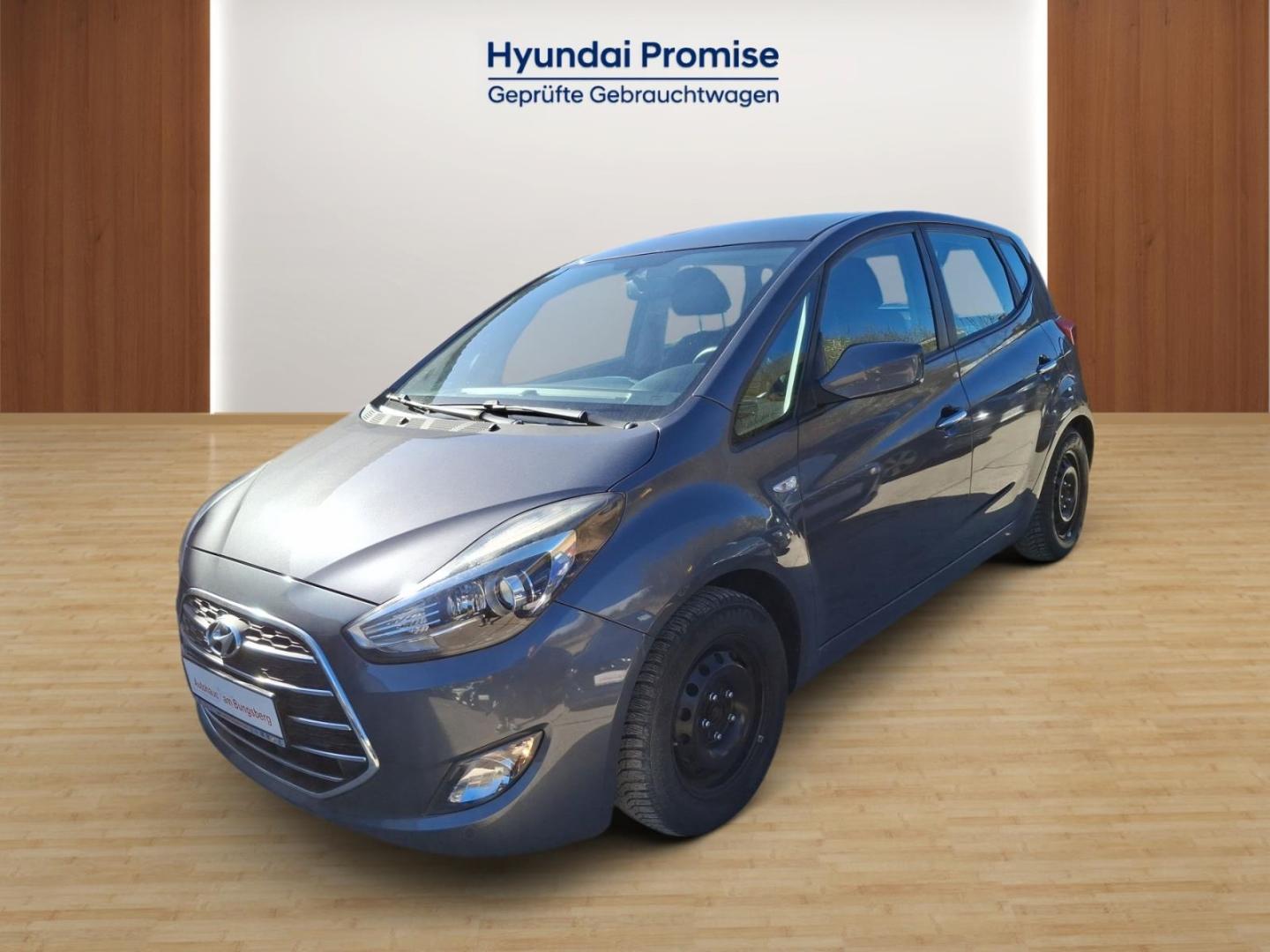 Hyundai ix20 blue 1.6 CRDi Trend Navi