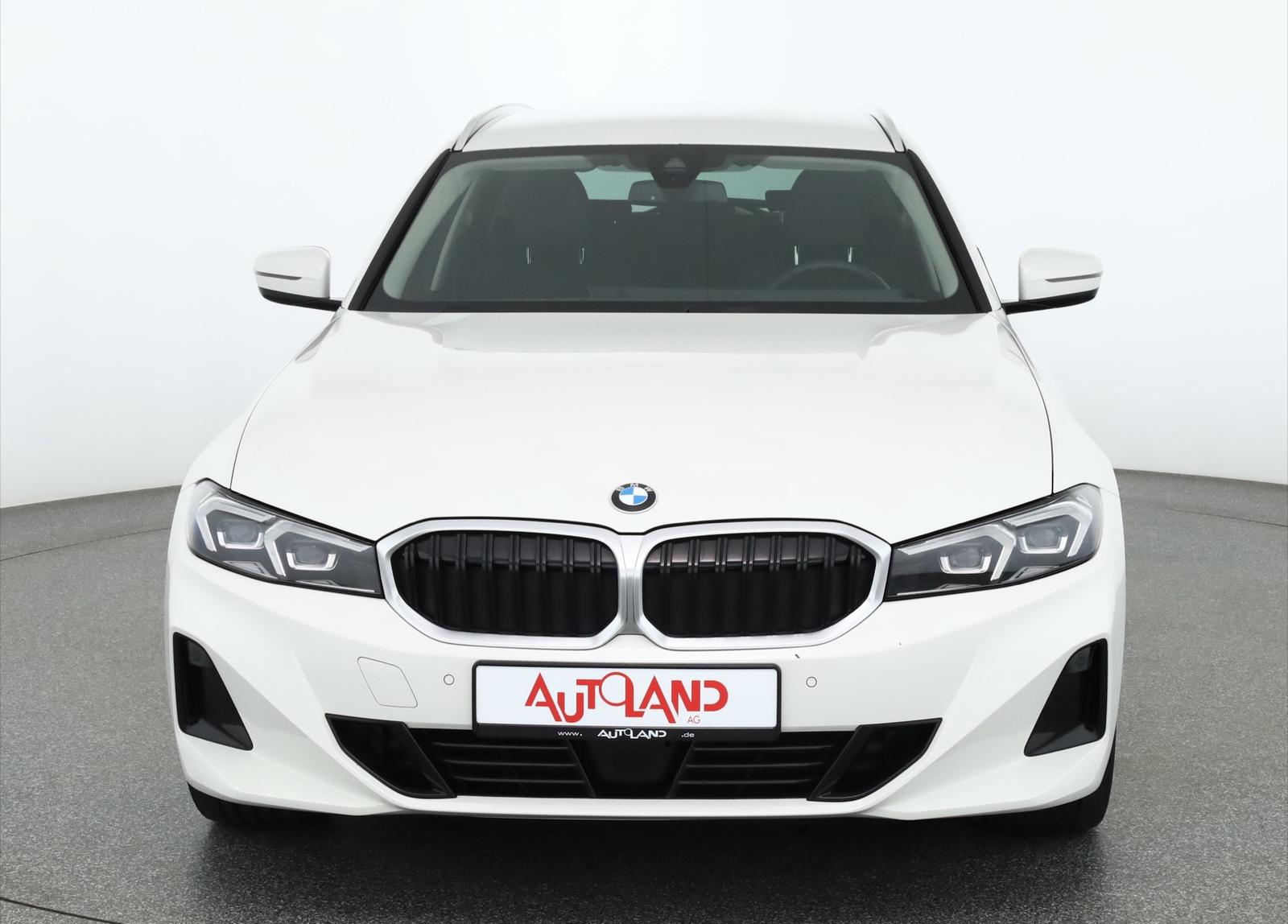 BMW 3 Series i Touring LED Navi Teilleder AHK Totwinkel, миниатюра 8