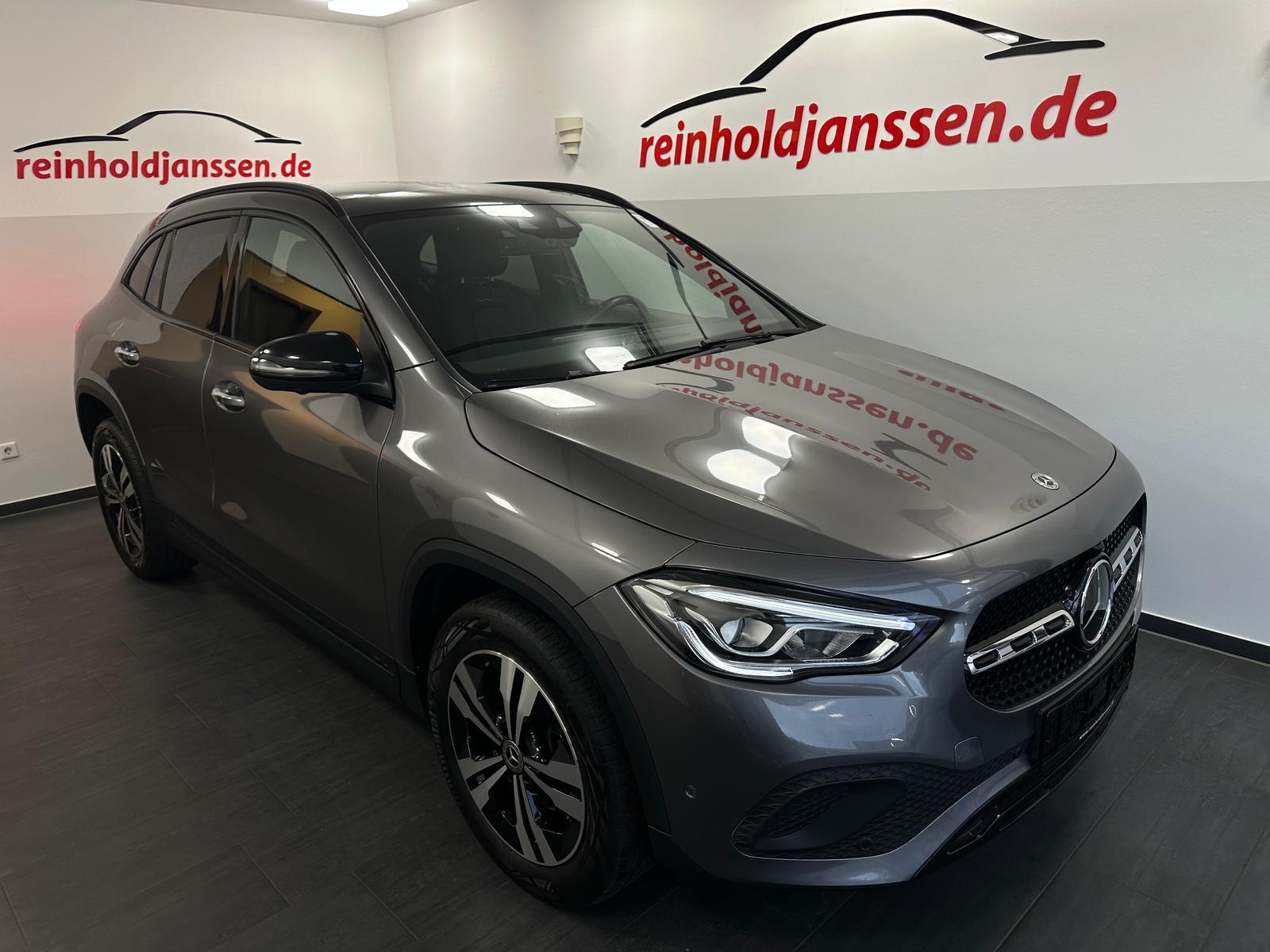 Mercedes-Benz GLA 220d 4M Progr Distronic+ Night Pano 360° LED