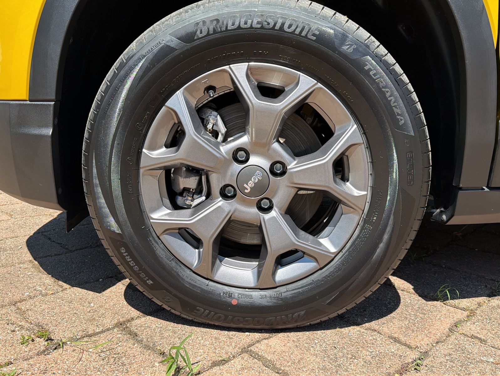 Fahrzeugabbildung Jeep Avenger Longitude Electric Automatik