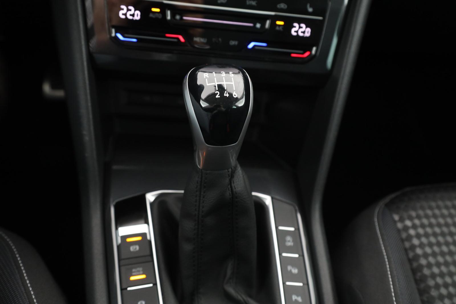 Volkswagen Tiguan 2.0 TDI UNITED NAVI ACC LED AHK, миниатюра 16