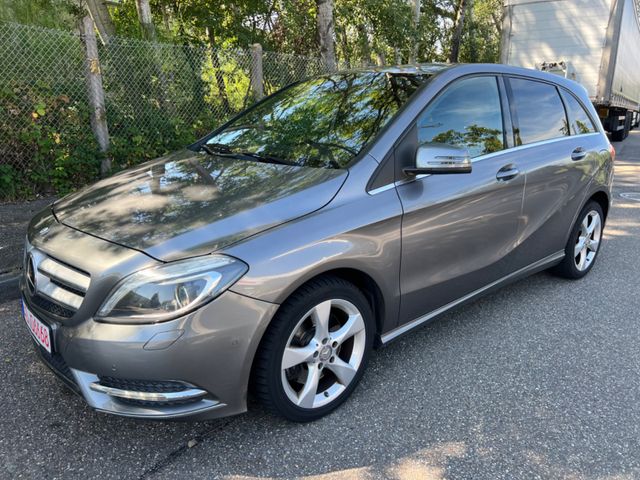 Mercedes-Benz B 220 CDI  Bi-Xenon,Kamera