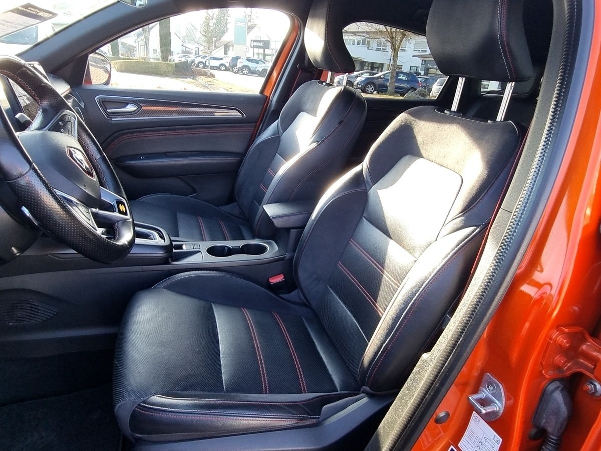 Fahrzeugabbildung Renault Arkana R.S. LINE TCe 160 EDC