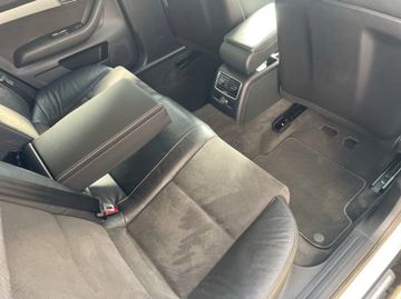 Audi A6 - 12