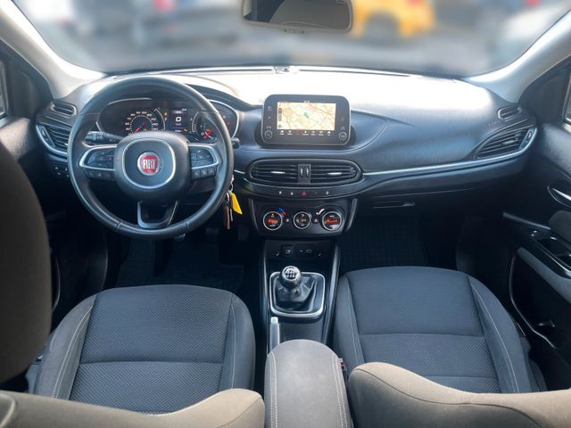 Fiat Tipo Lounge 1,4 T-Jet Lounge