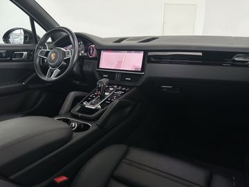 Porsche Cayenne - 9