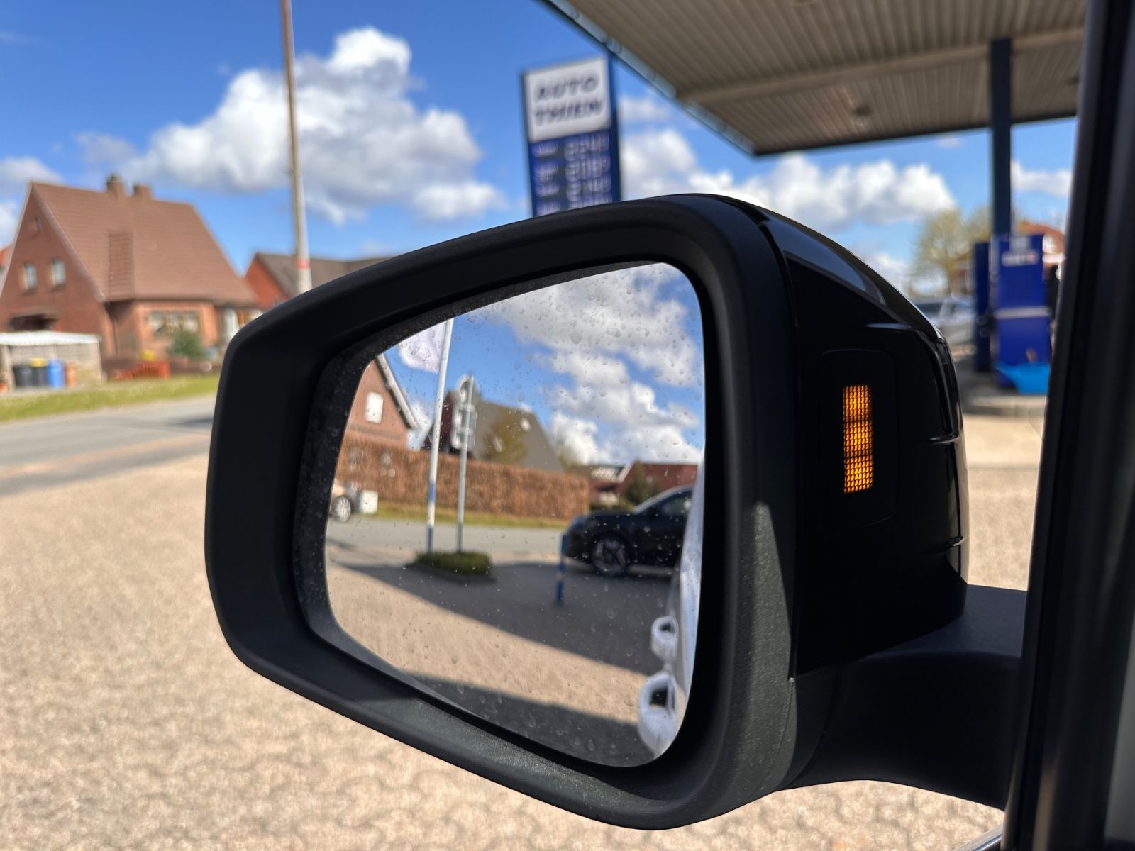 Fahrzeugabbildung Volkswagen Caddy Kombi 2.0 TDI APP/ACC/LED/PDC/TOTW/VIRT