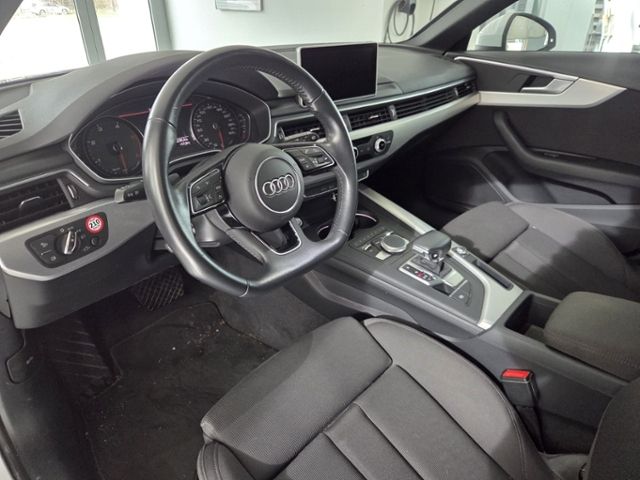 A4 Avant S-Line¹ 2.0 TDI S-TRON MATRIX eHECK 8FA