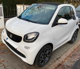 Smart ForTwo Autom,Navi,Kamera,Leder,Freisprech - Smart ForTwo Gebrauchtwagen in Frankfurt