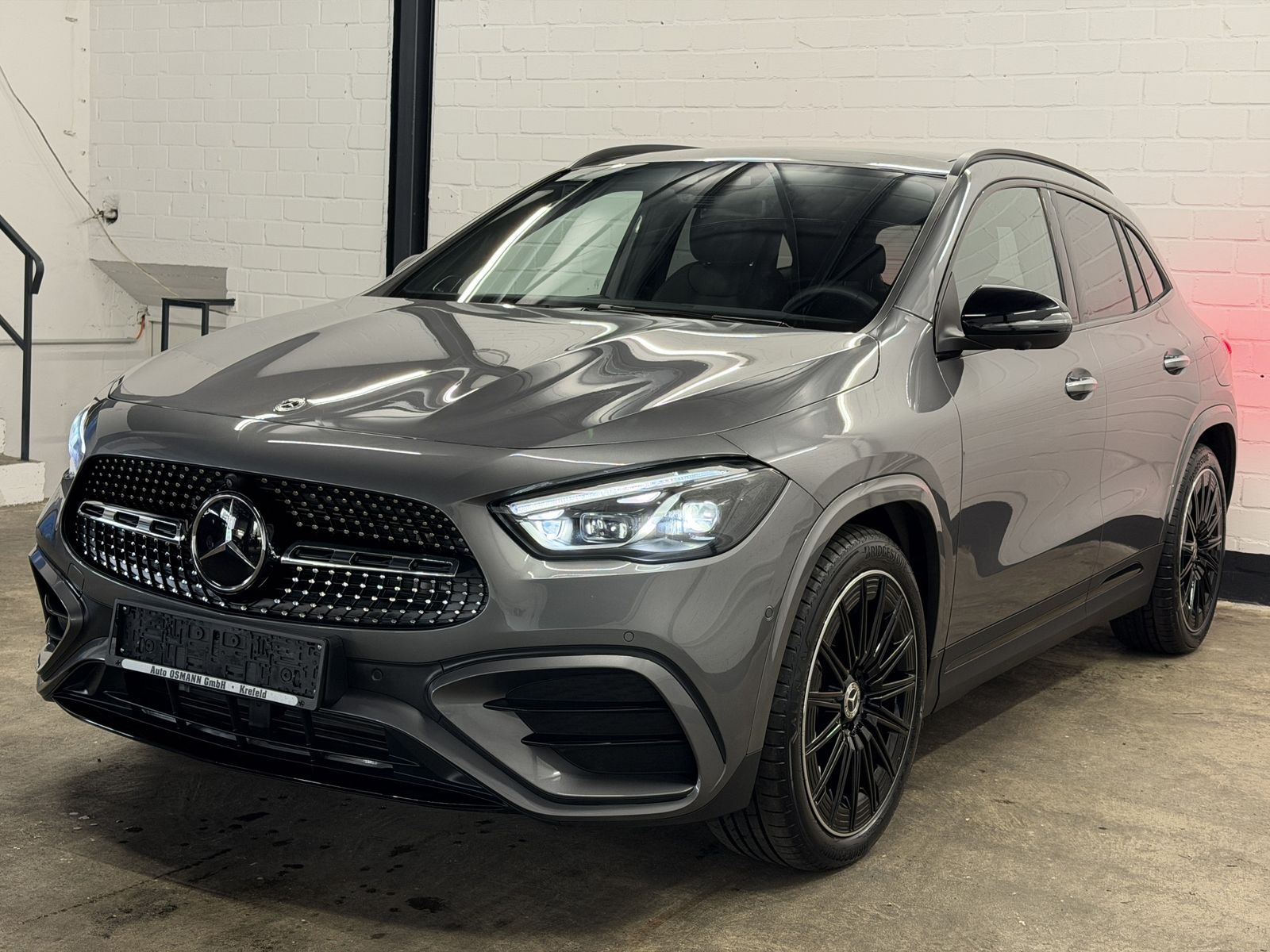 Mercedes-Benz GLA 220 d 4MAMG Line Premium Pano foto 4