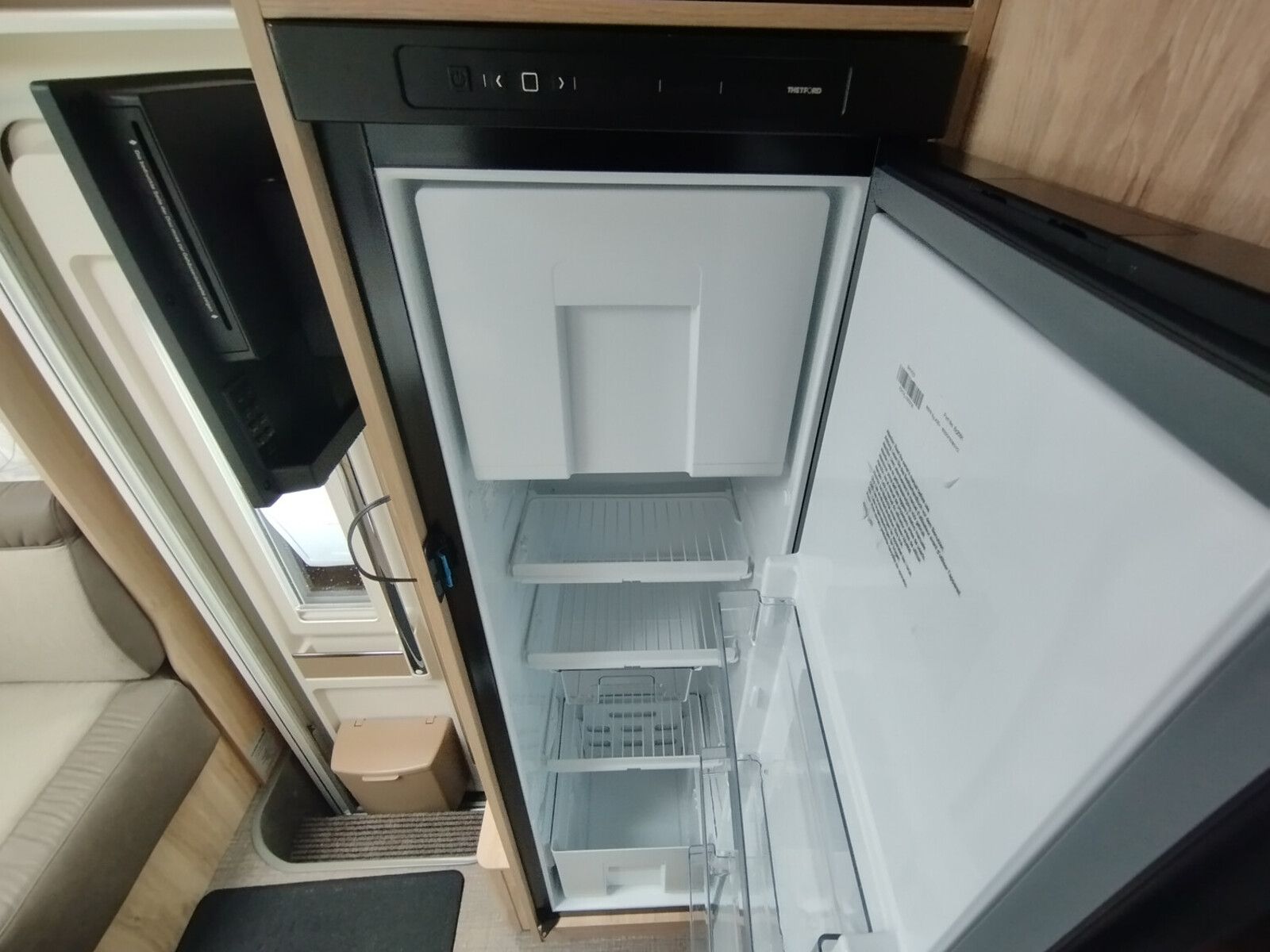 Fahrzeugabbildung Eura Mobil Integra Line 720 EF Solar/Mark./SAT+TV/Klima