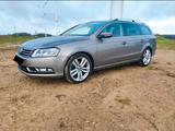 Volkswagen VW Passat 3C B7 2,0 TDI Highline zu verkaufen - Volkswagen Passat aus 2011: Kombi, Highline