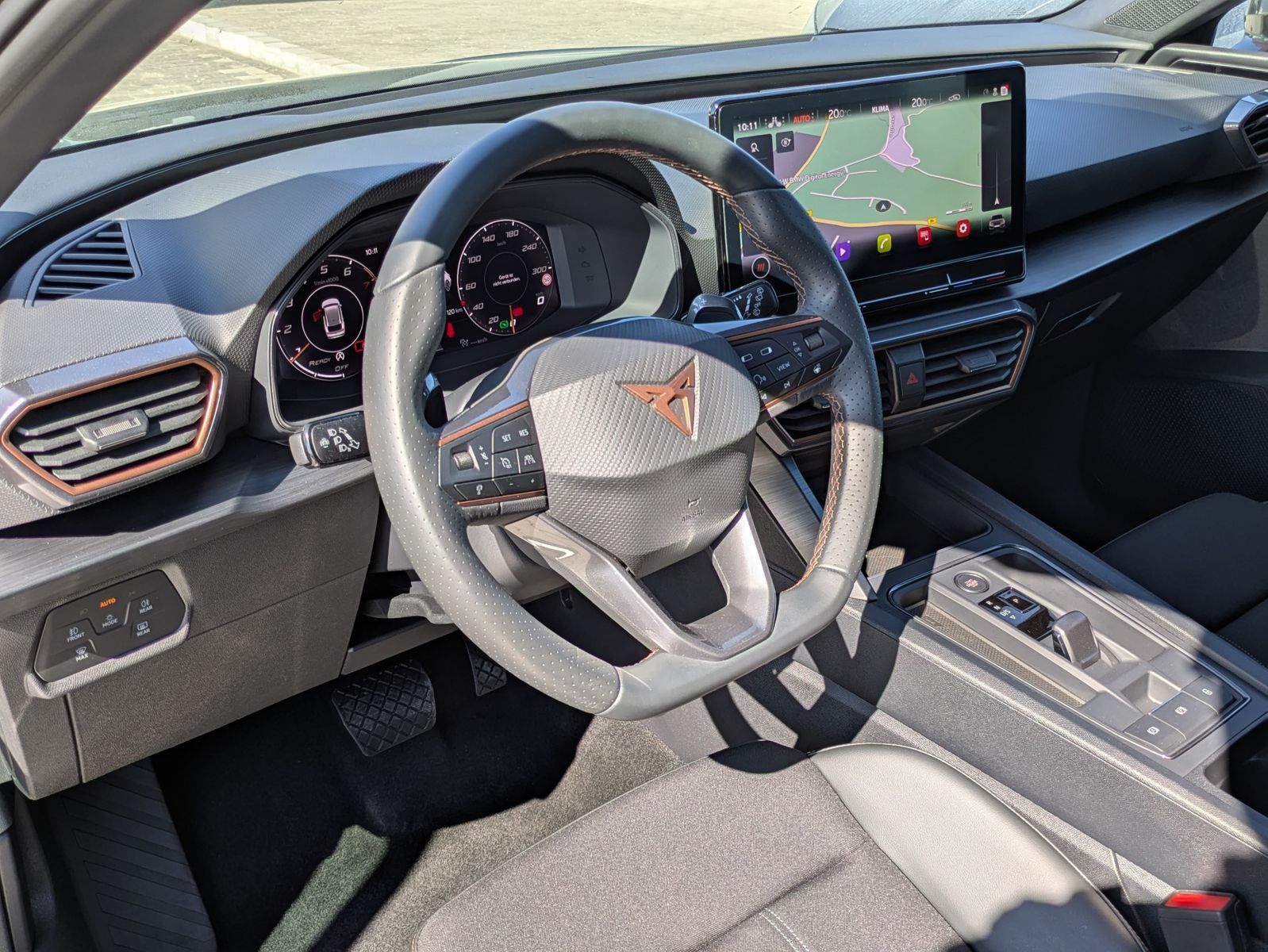 Fahrzeugabbildung CUPRA Leon 1.5 eTSI DSG MATRIX-LED*ACC*APP*KAMERA*18"