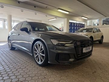 Fotografie des Audi A6 Avant 50 TFSI e quattro Sport/220KW Systemle