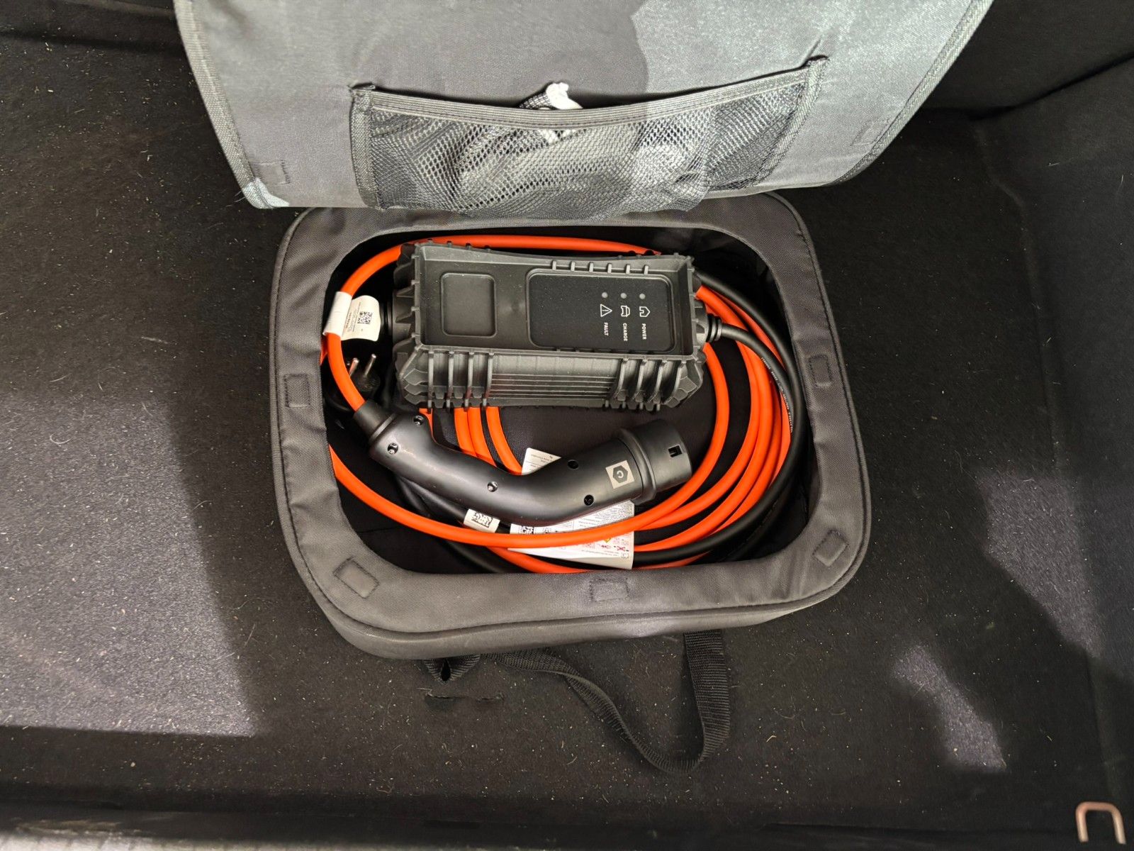 Fahrzeugabbildung Opel Corsa-e F EDITION 7KW NAVI/VIRT/SHZ/DAB/WÄRMEP.