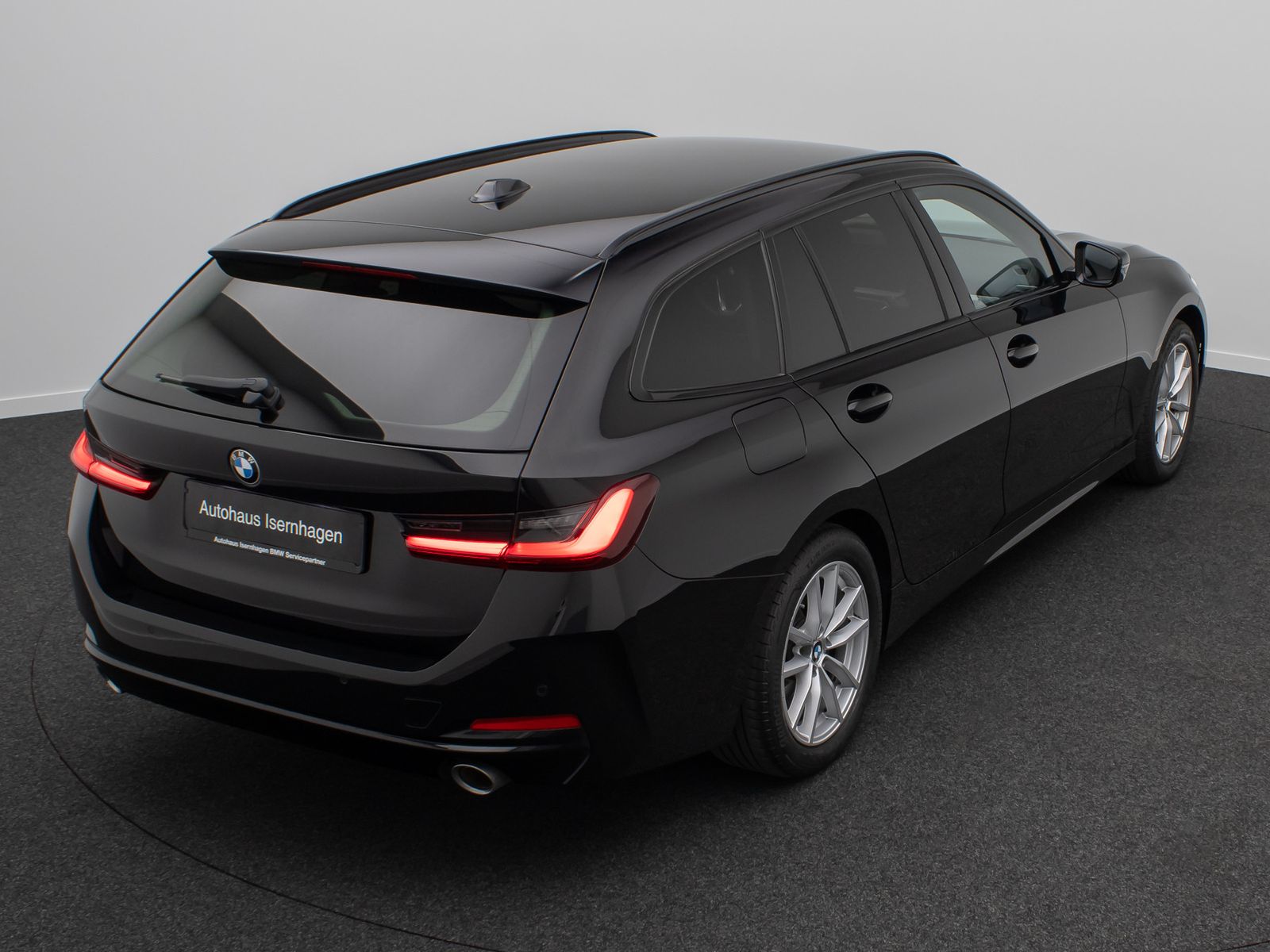 Fahrzeugabbildung BMW 318i GeschwindigR DAB PDC Widscreen CockpitPlus