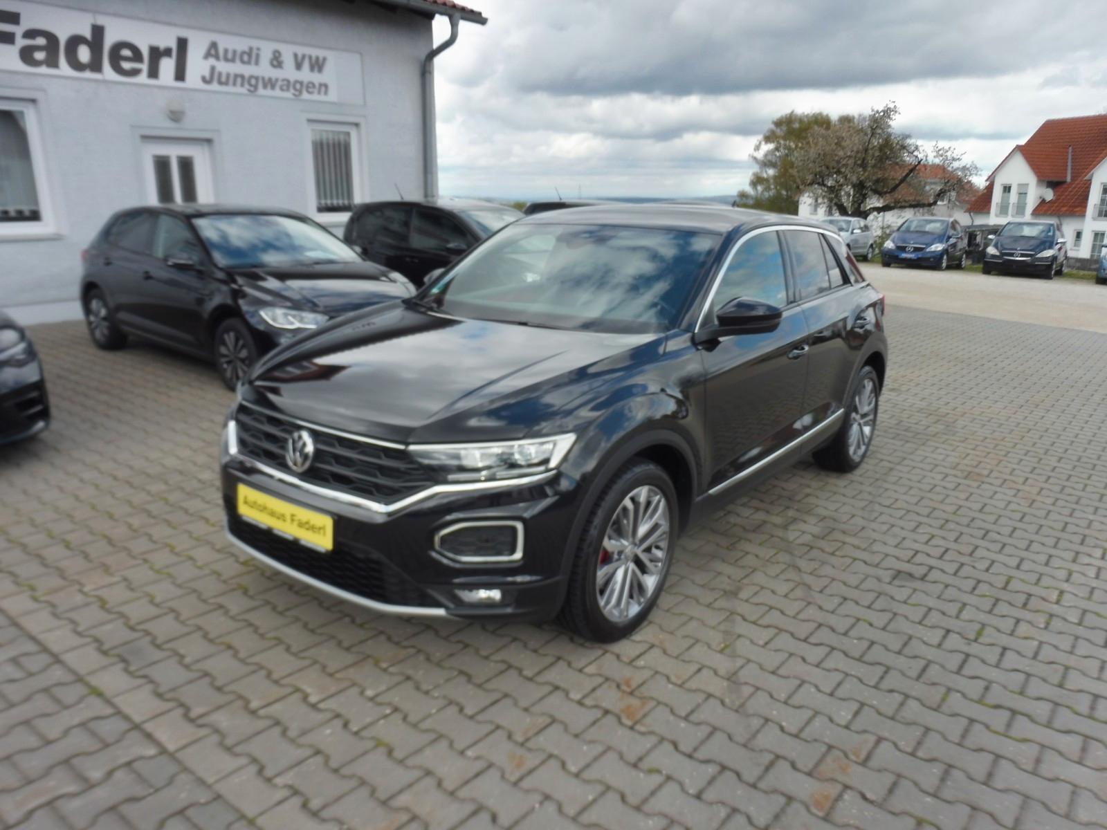 Volkswagen T-Roc Sport 1,5 TSI/LED/AHK/NAV/ACC/APP/Virtual